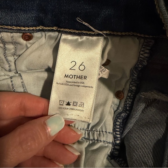 MOTHER High Waisted Runaway flare jeans - size 26 - distressed - Picture 10 of 15